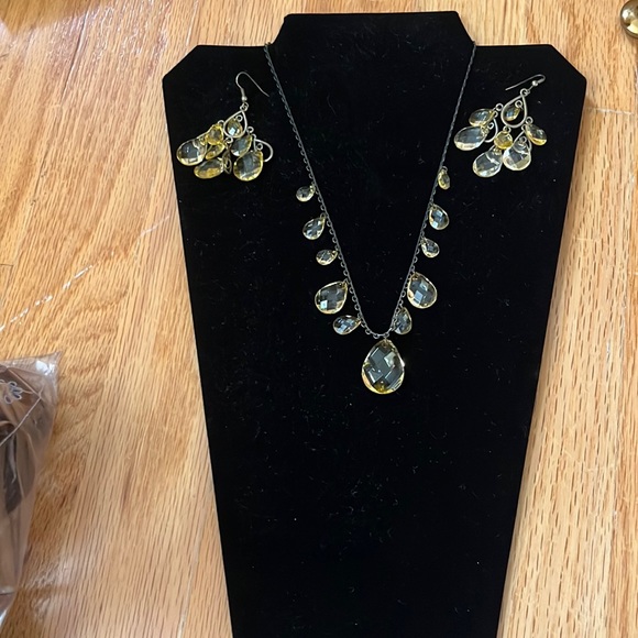 Park lane Necklace and Earring Set - Picture 1 of 1
